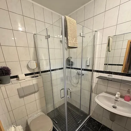 Weingut Tiliahof 3* בראונברג