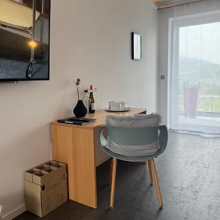 Weingut Tiliahof Bed & Breakfast