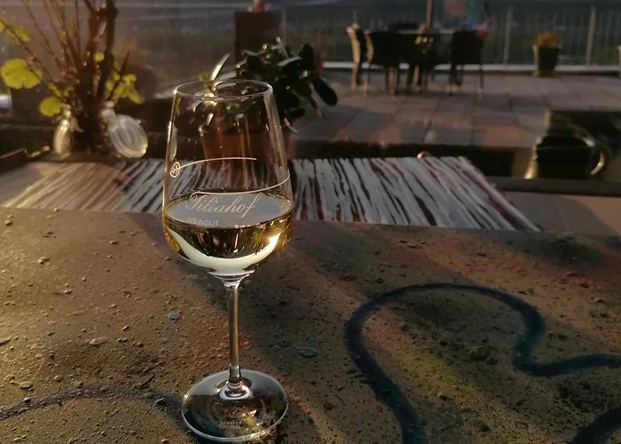 Weingut Tiliahof Nocleg ze śniadaniem Brauneberg